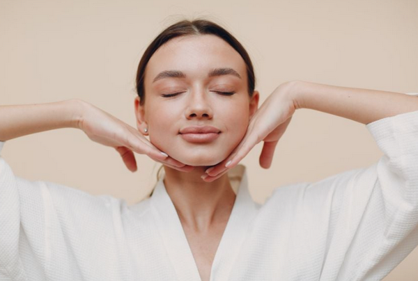 Thuốc bắc tái tạo da: Lợi thì ít mà hại thì nhiều