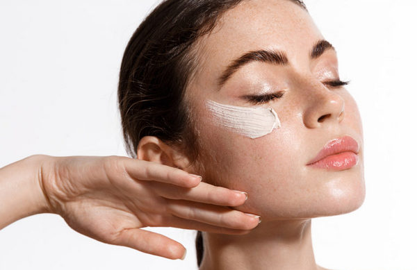 Chăm sóc da sau khi bắn laser giúp phục hồi nhanh