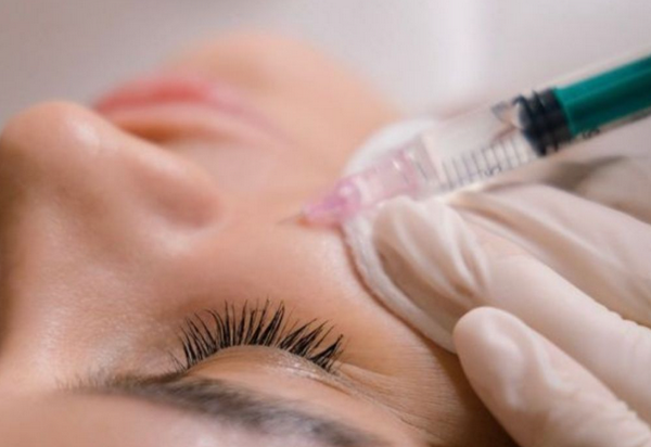 Hỏi đáp: Tiêm filler bao lâu thì có bầu được? Có ảnh hưởng gì không?