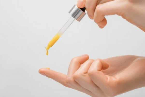 Vitamin C có khiến da bắt nắng không?