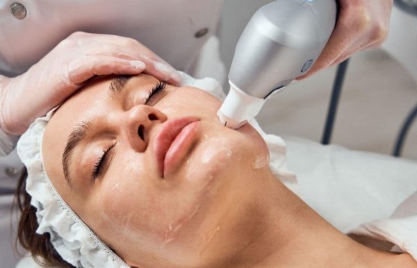 Hỏi đáp: Độ tuổi nào có thể làm hifu trẻ hoá da?