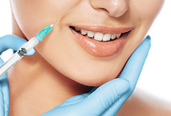 Nếp nhăn ở miệng khi cười: Nguyên nhân, ảnh hưởng và cách xoá nhăn