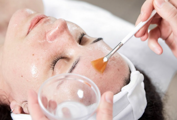 Da khô có nên peel không? Cần lưu ý những gì?