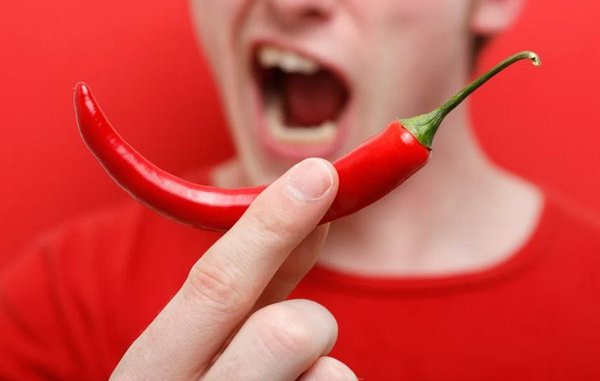 Mụn trứng cá do ăn đồ cay nóng: Sự thật ít ai biết & cách khắc phục hiệu quả