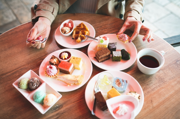 Ăn ngọt có nổi mụn không? 10 loại thực phẩm ngọt dễ gây mụn