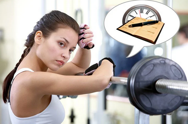 Tập gym rạn da: Nguyên nhân, dấu hiệu và cách xử lý