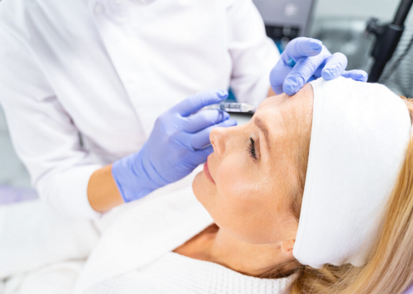 Filler E.P.T.Q: Công dụng, thành phần và so sánh với loại filler khác