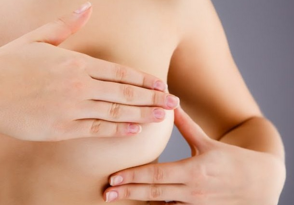 7 Sai Lầm Khi Dùng Kem Trị Thâm Nhũ Hoa Khiến Hiệu Quả Kém Đi
