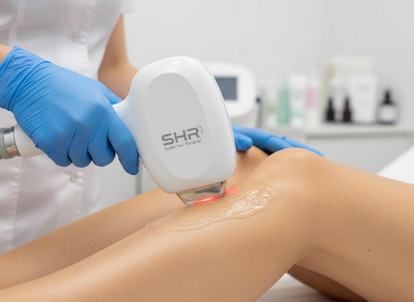Triệt lông SHR là gì? Quy trình và bảng giá chi tiết