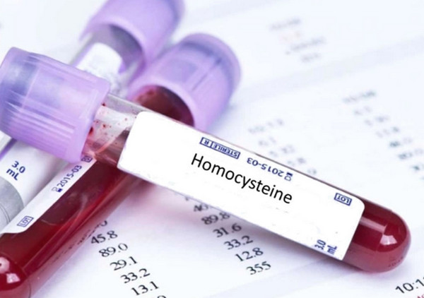 Isotretinoin liều thấp là gì? Có hiệu quả không?